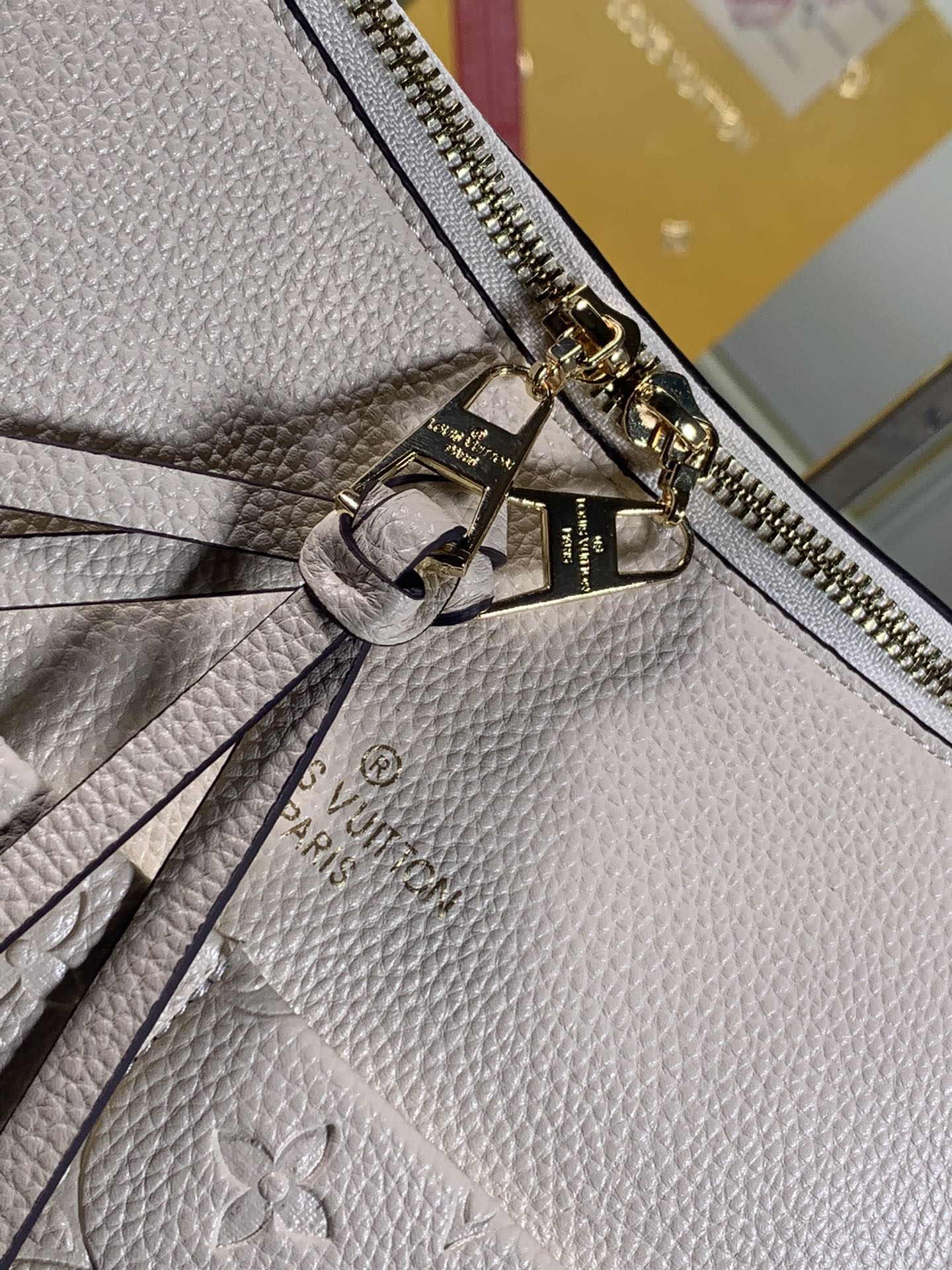 BL - High Quality Bags LUV 112