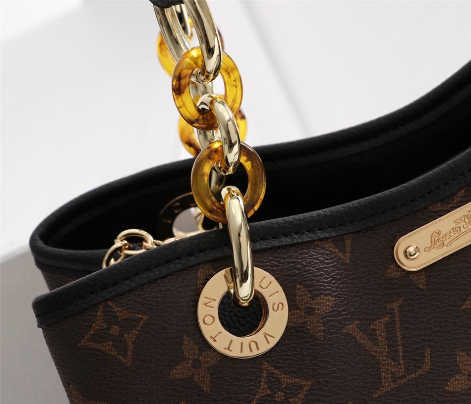 BL - High Quality Bags LUV 181