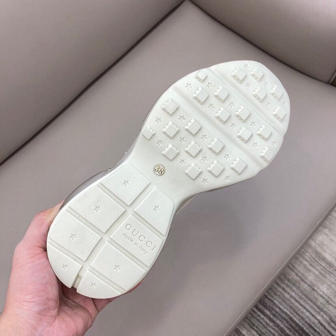 BL-GCI  Rhyton Interlocking Disk Sneaker 050
