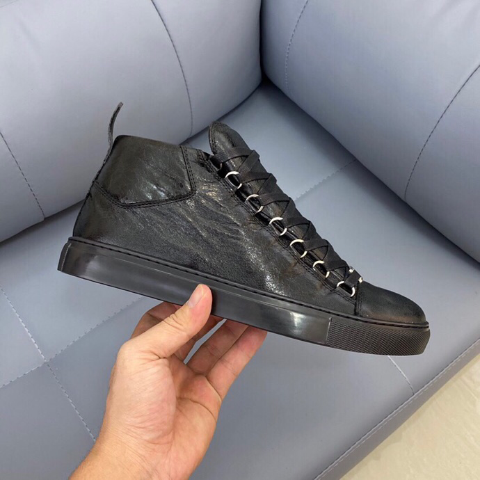BL - Bla Classic Arena Creased Silhouette ResurfaBLs