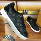 BL - High Quality Luv Sneaker 047