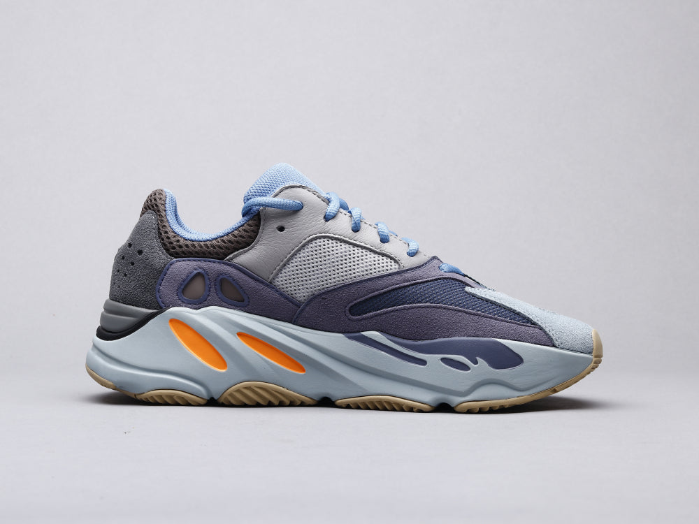 BL - Yzy 700 Carbon Blue Sneaker
