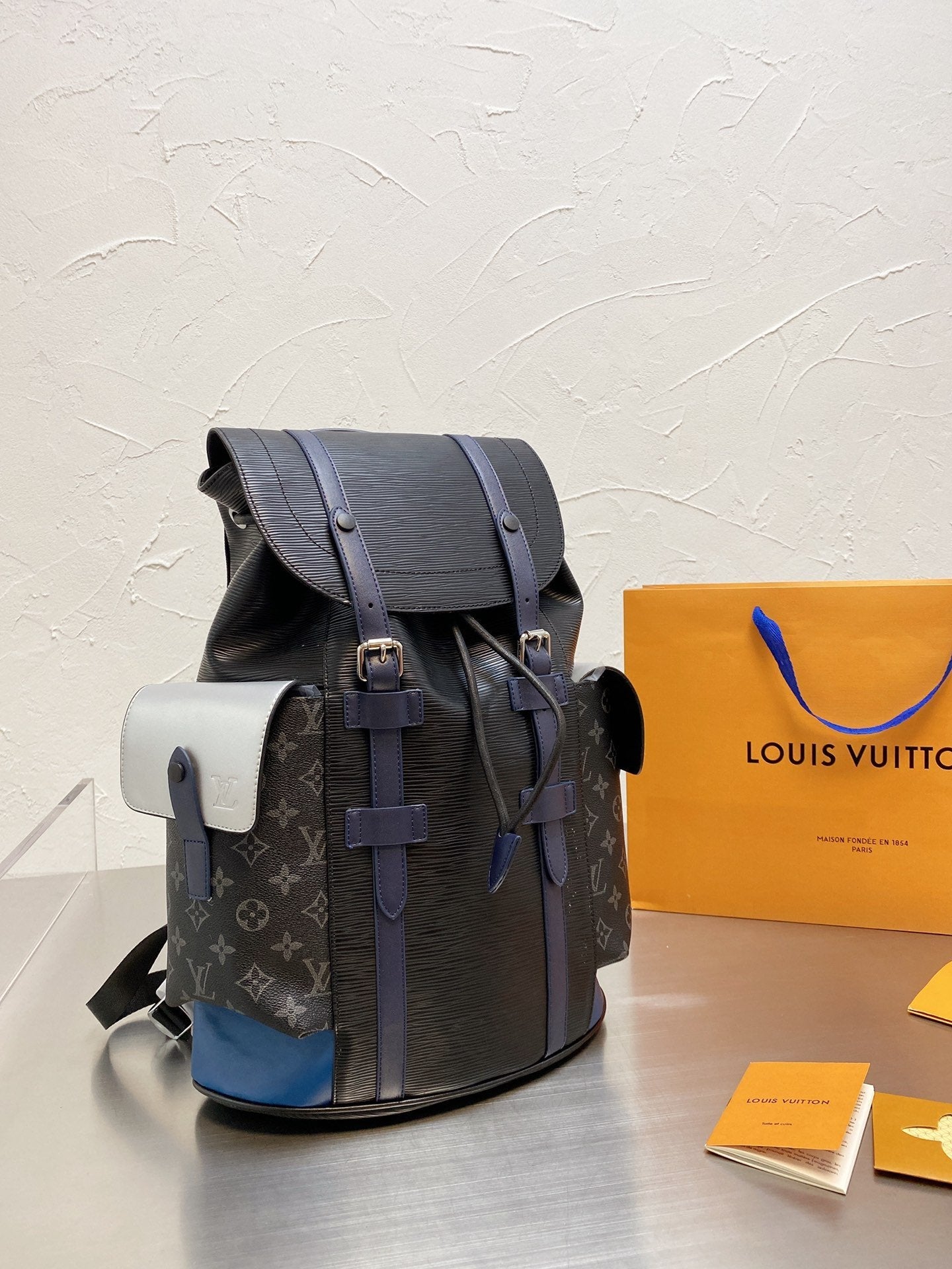 BL - High Quality Bags LUV 077