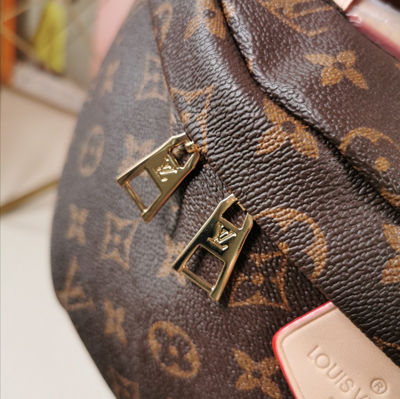 BL - High Quality Bags LUV 245