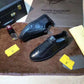 BL - High Quality Luv Sneaker 071
