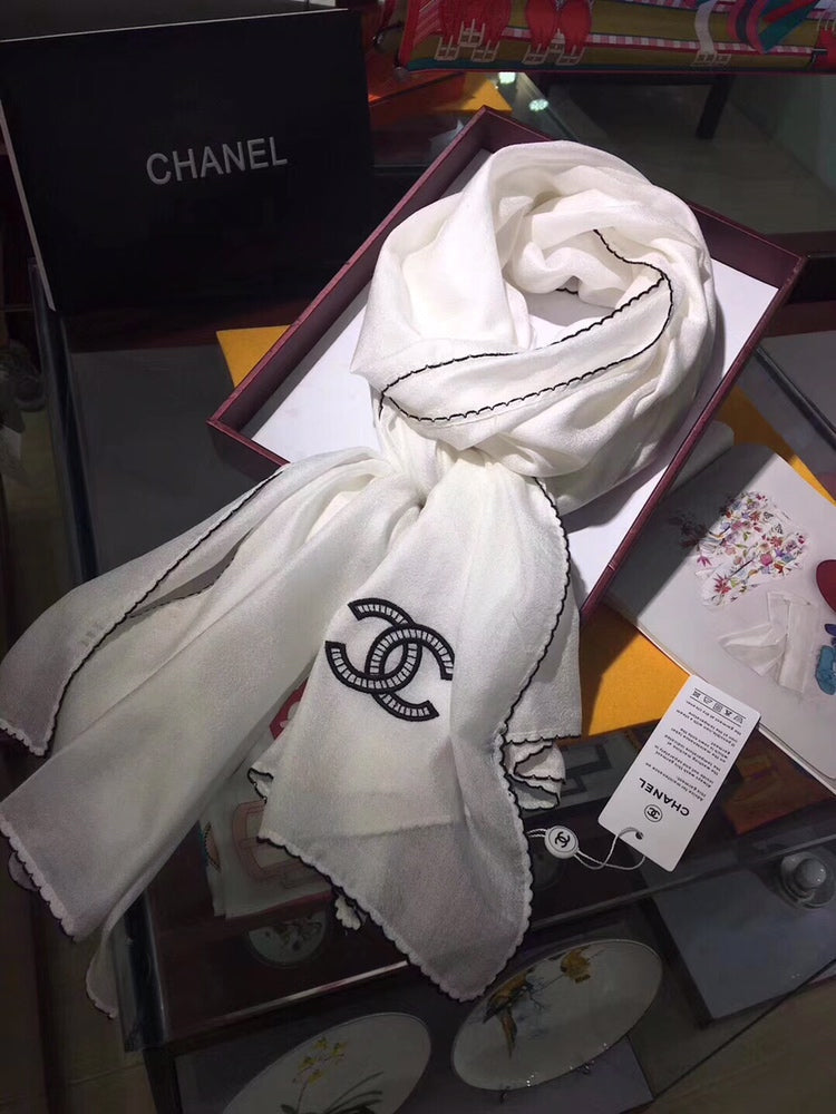 High Quality  CHL  Scarf 005