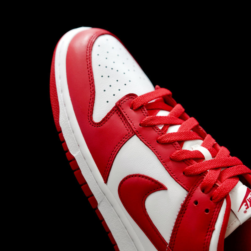 BL - NKE White Red University Red
