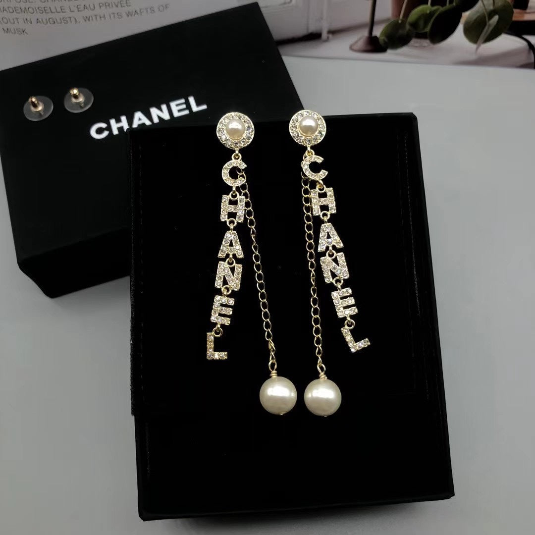 BL - High Quality Earring CHL 064