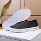 BL - High Quality Luv Sneaker 056