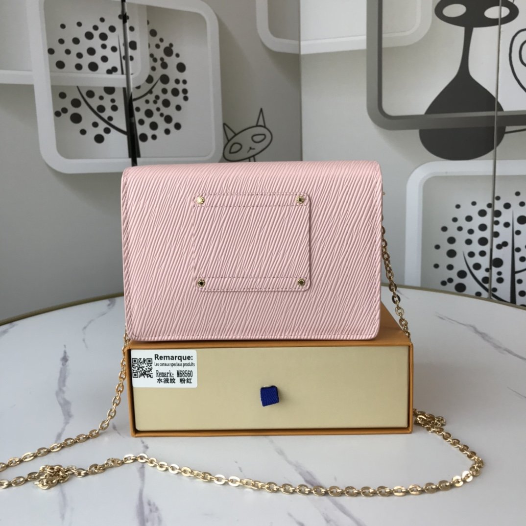 BL - High Quality Wallet LUV 067
