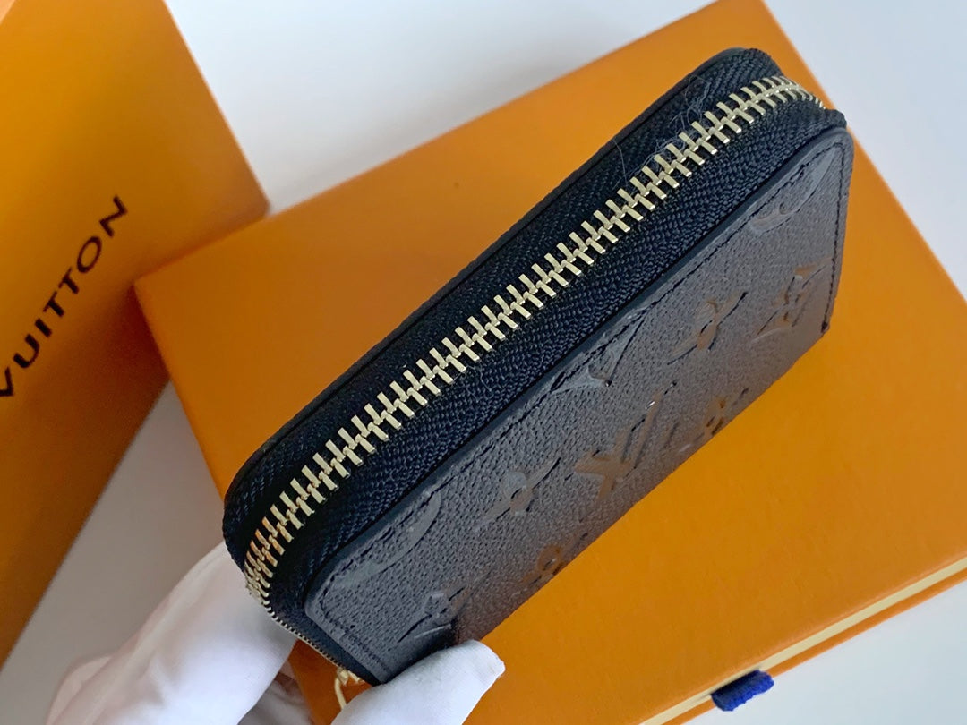 BL - High Quality Wallet LUV 124