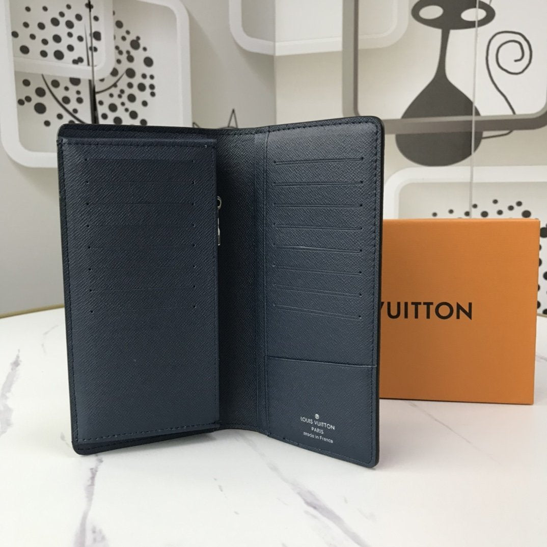 BL - High Quality Wallet LUV 075