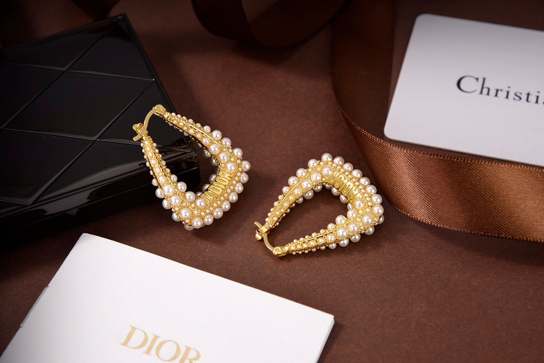 High Quality Earring Dir 056