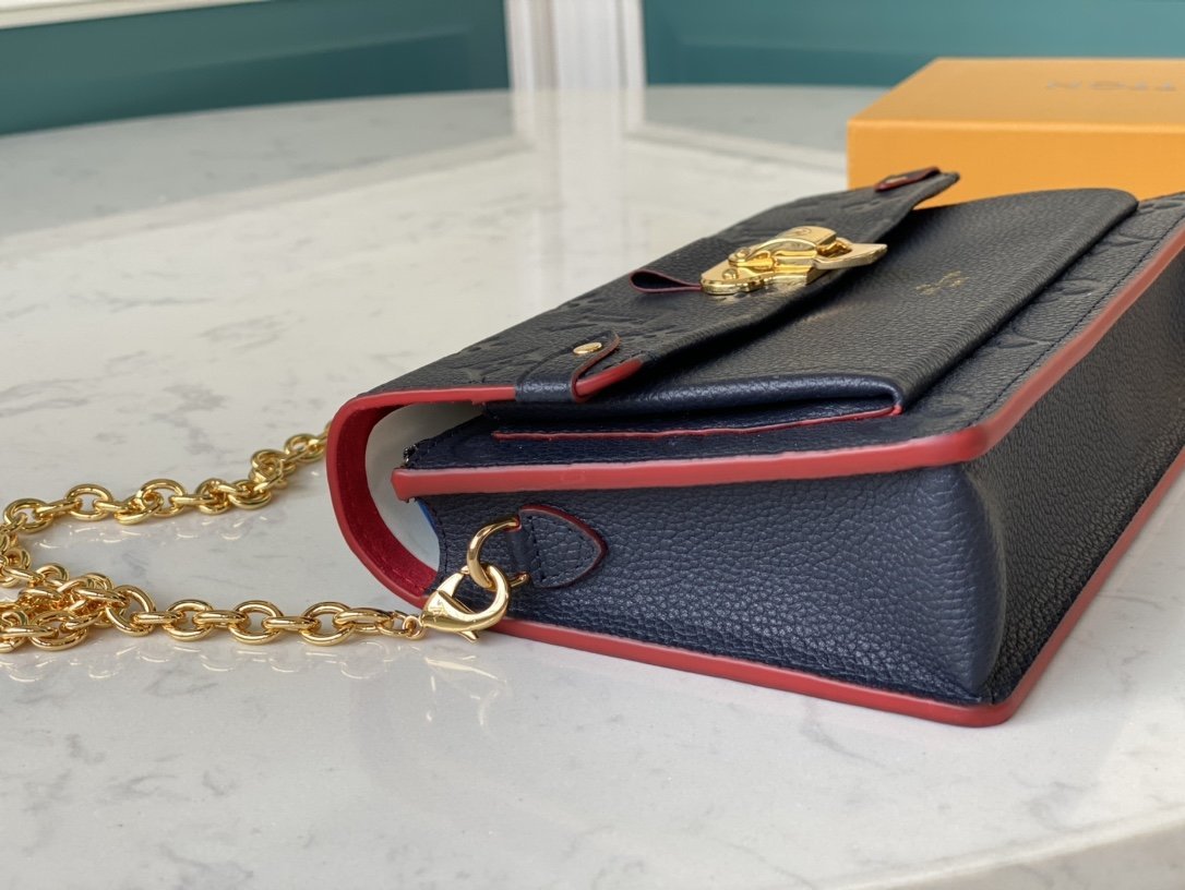 BL - High Quality Wallet LUV 086