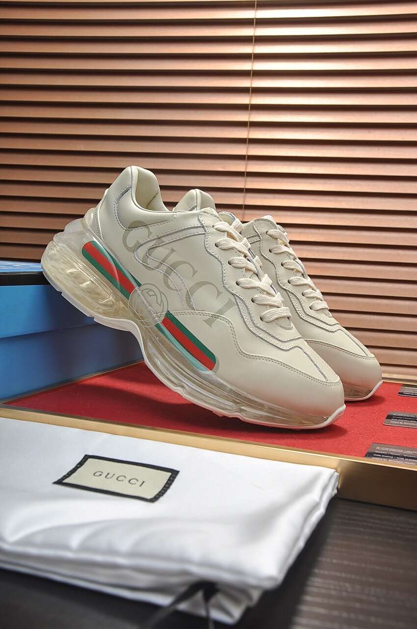 BL-GCI  Rhyton Chunky Logo Sneaker 060
