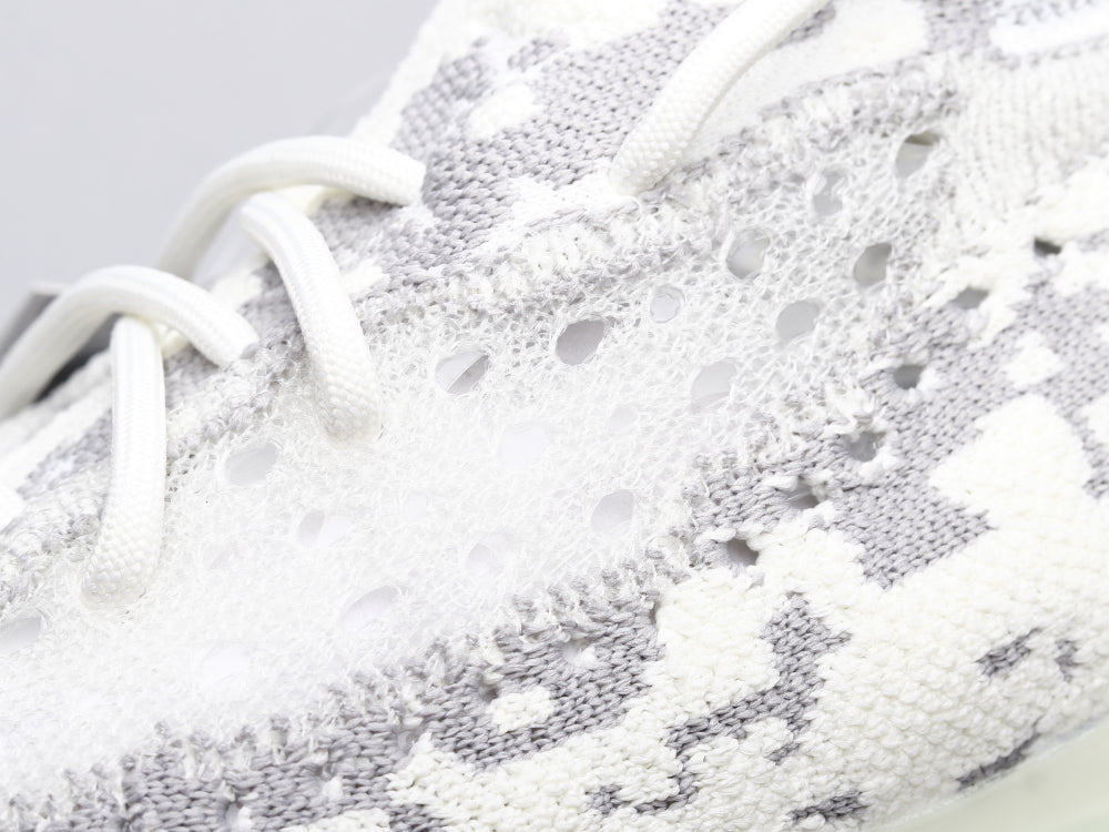 BL - Yzy 380 Alien Sneaker