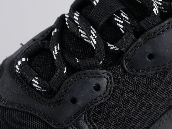 BL - Bla Triple S Pure Black Sneaker