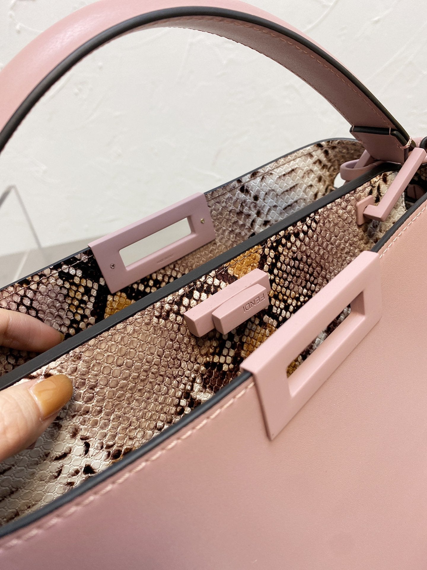 BL - High Quality Bags FEI 102