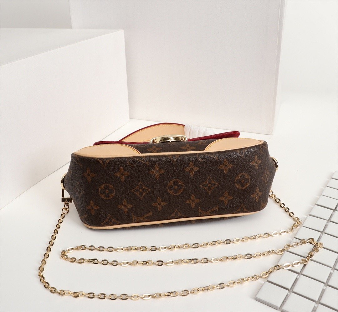 BL - High Quality Bags LUV 197