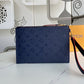 BL - High Quality Wallet LUV 062