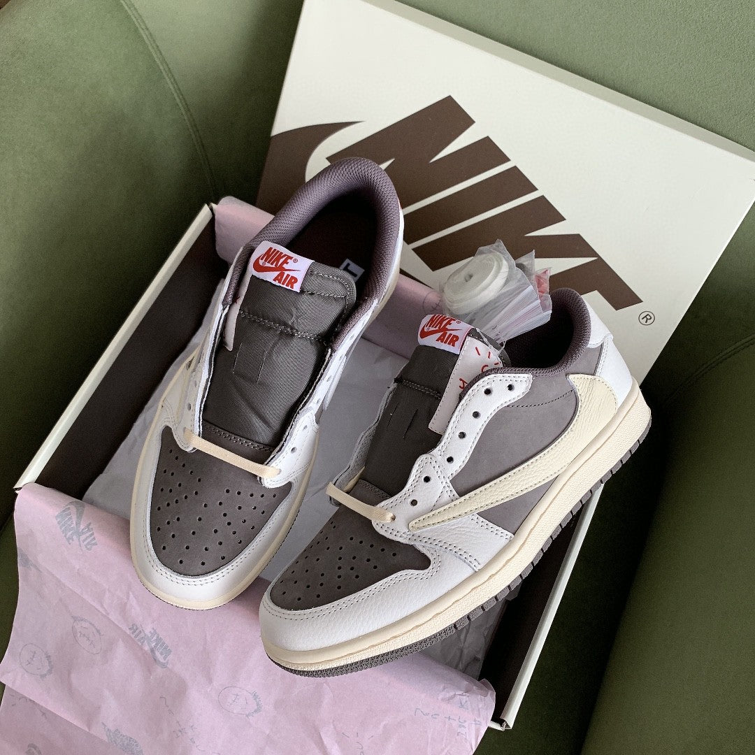 NK Travis Scott x Air Jordan 1 Low OG ‘Reverse Mocha’ For Men DM7866-162