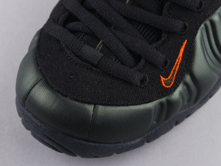 BL - NKE Hardaway Foam black red bubble