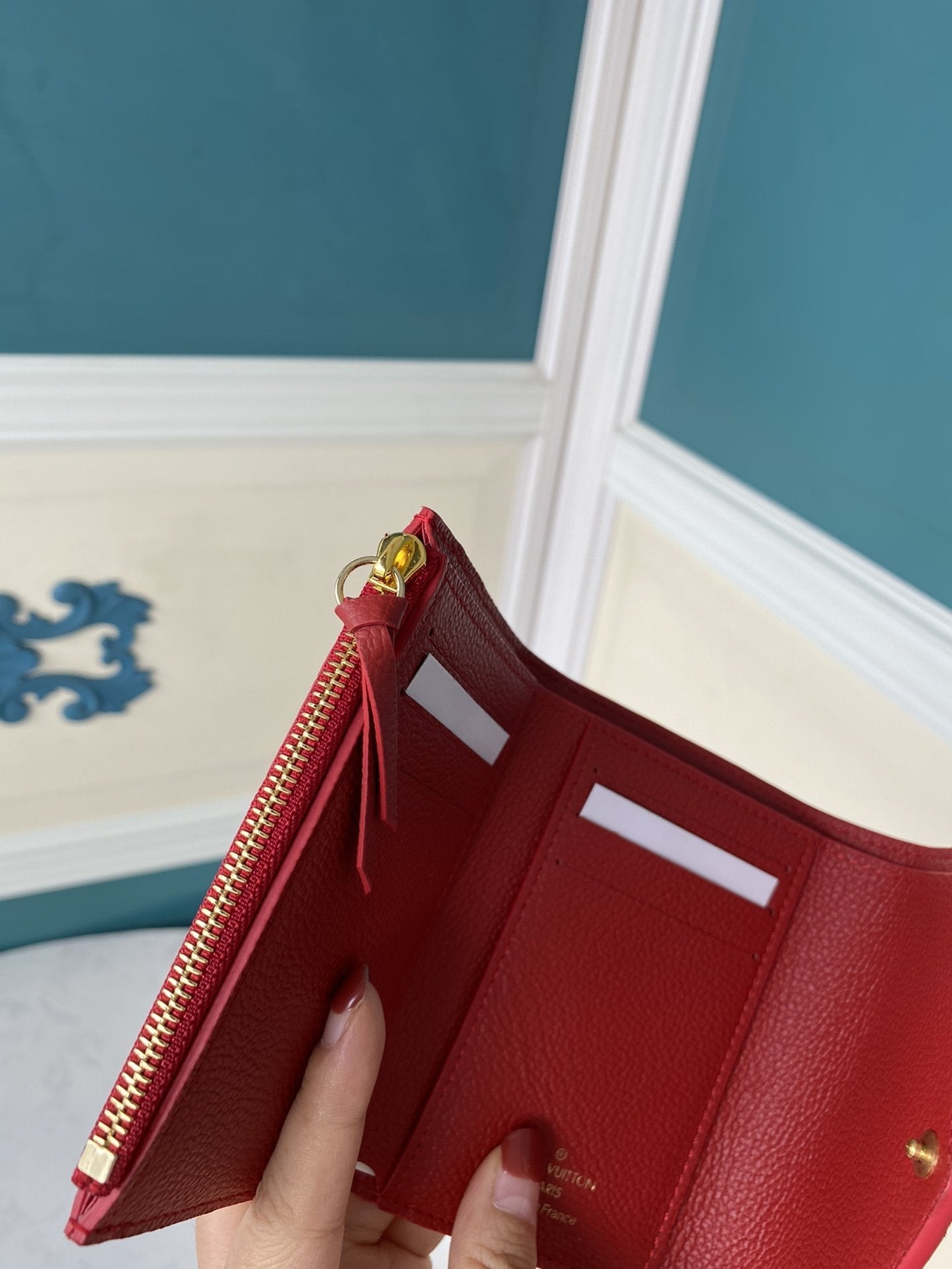 BL - High Quality Wallet LUV 060