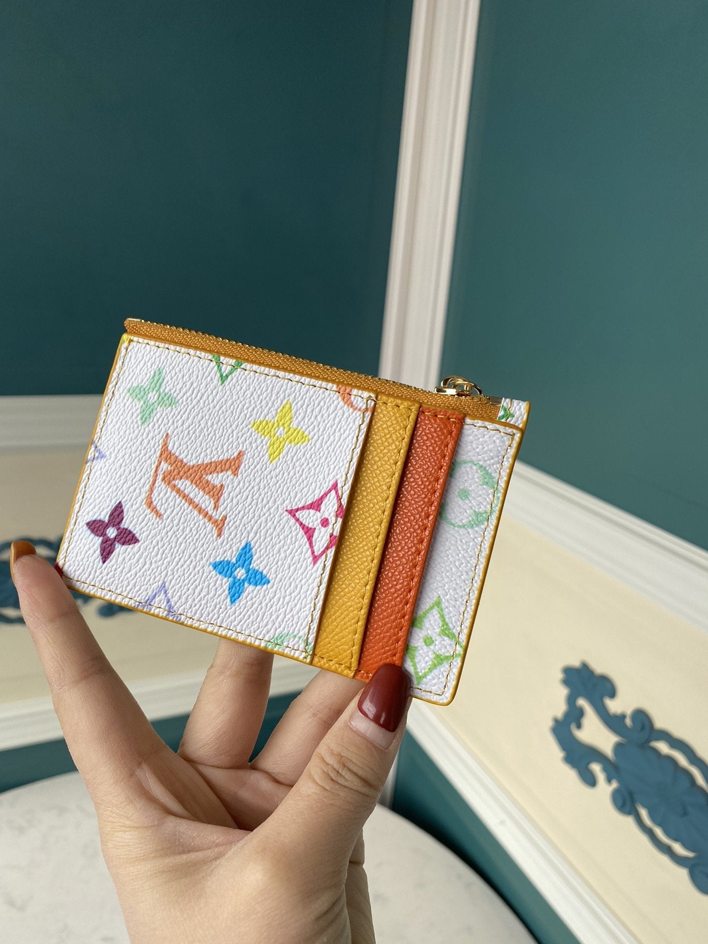 BL - High Quality Wallet LUV 020