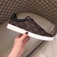 BL - High Quality Luv Sneaker 061