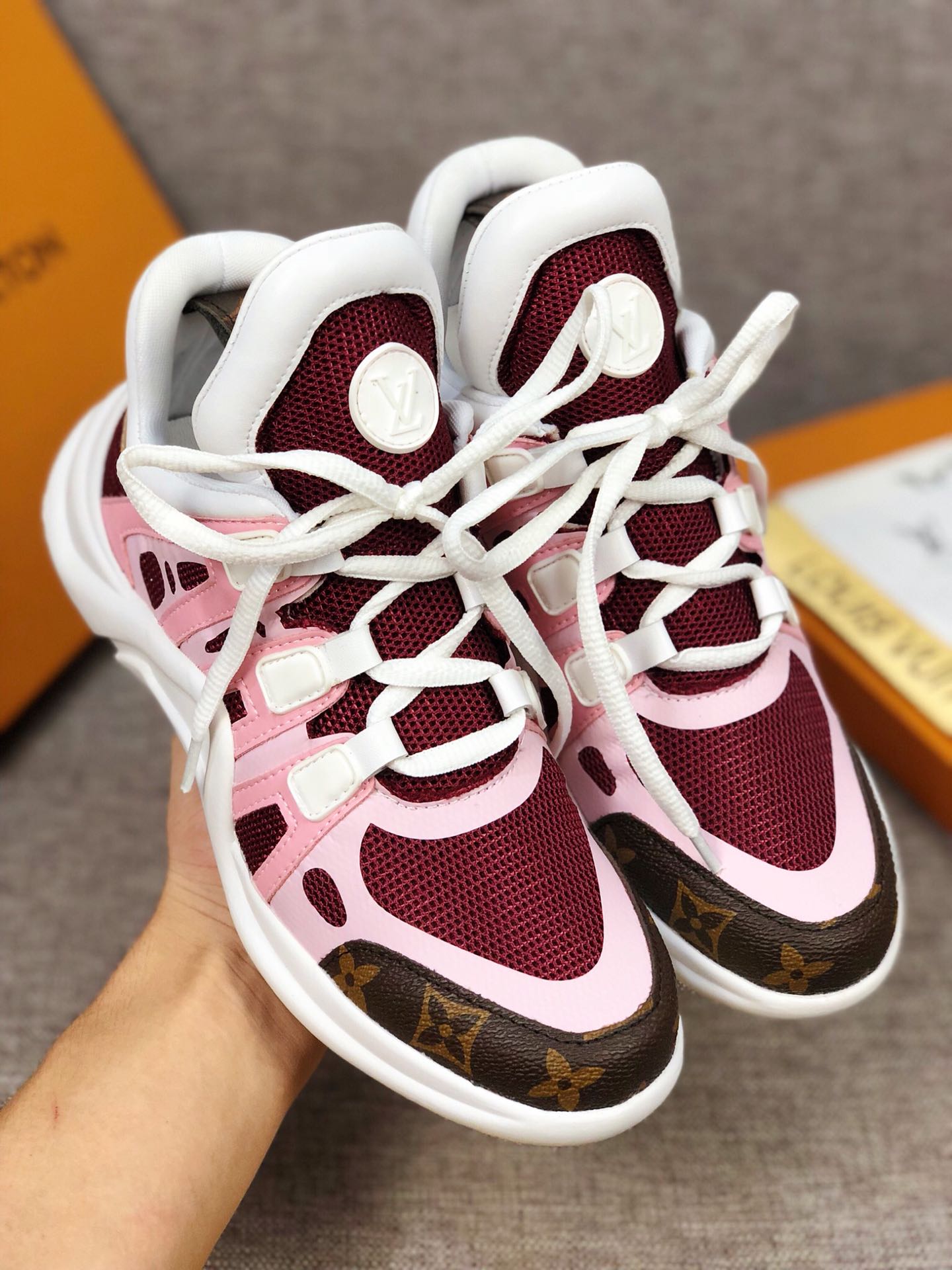 BL - LUV Archlight Pink Brown Sneaker