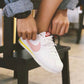 BL - NKE A generation of pink and white