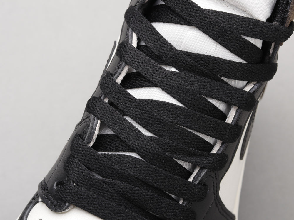 BL - AJ1 Small Barb Black BLcha