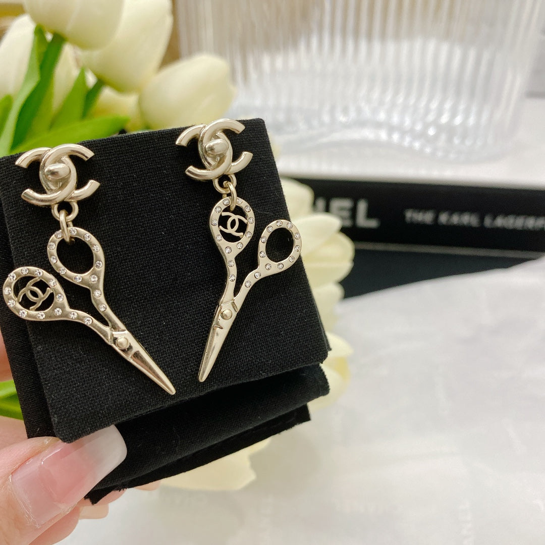 BL - High Quality Earring CHL 005