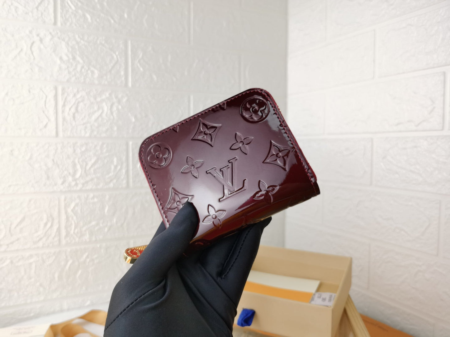 BL - High Quality Wallet LUV 123