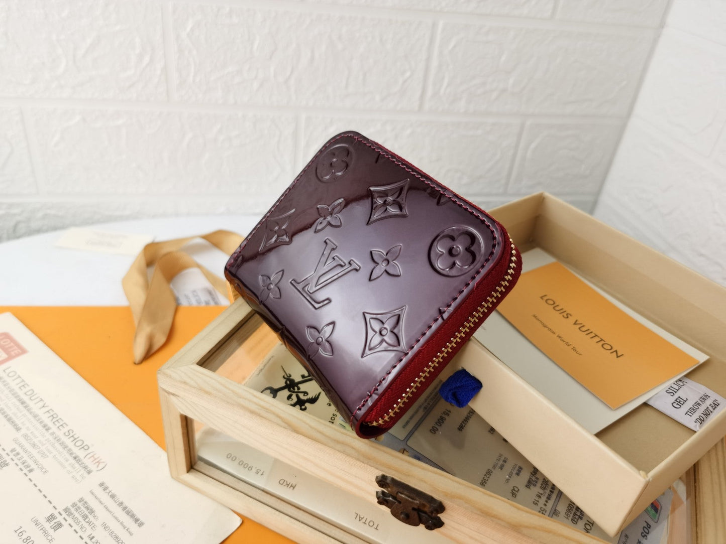 BL - High Quality Wallet LUV 123