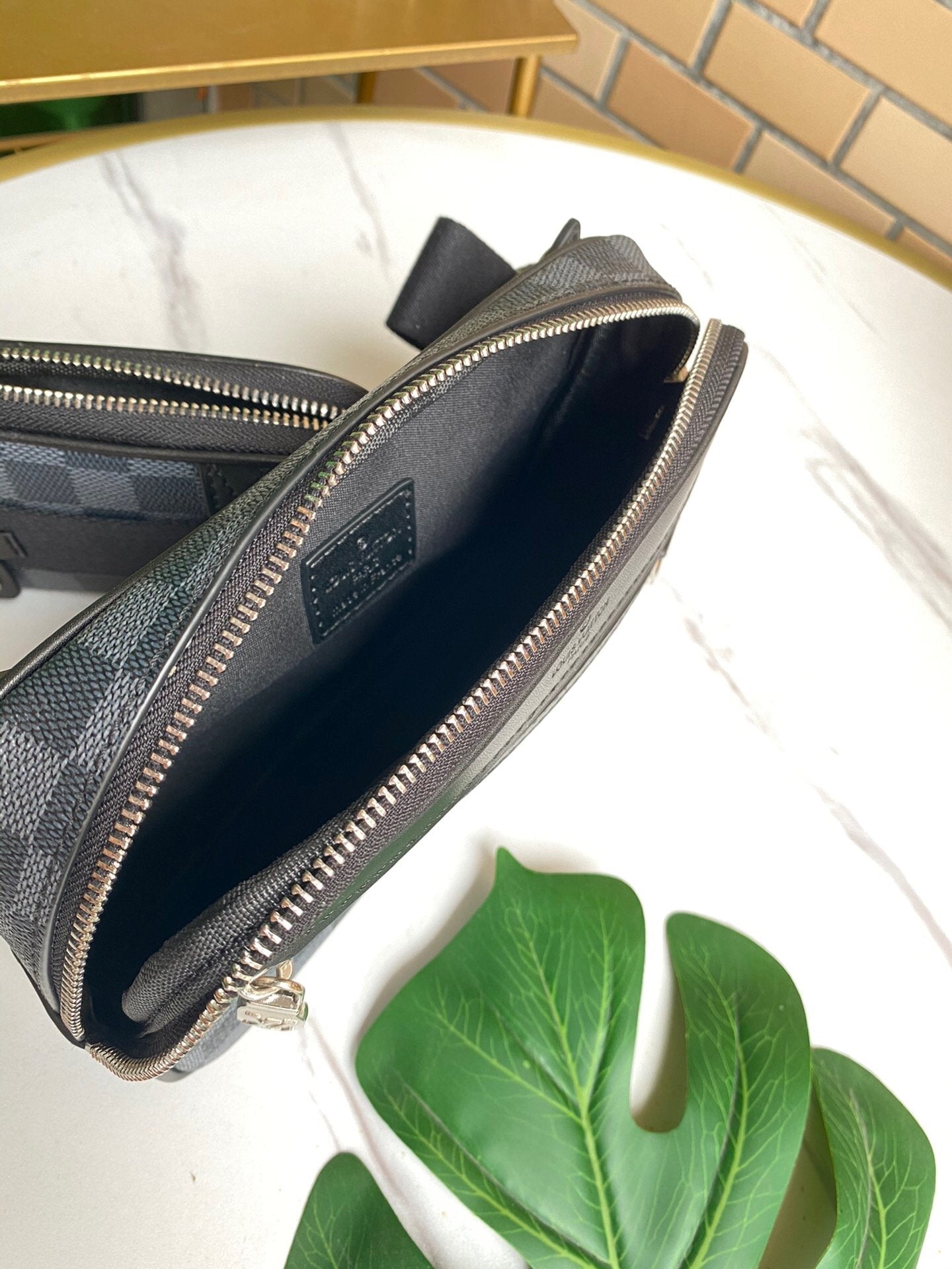 BL - High Quality Bags LUV 136