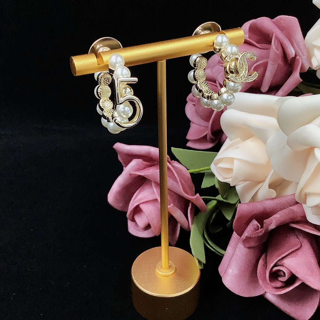 BL - High Quality Earring CHL 066