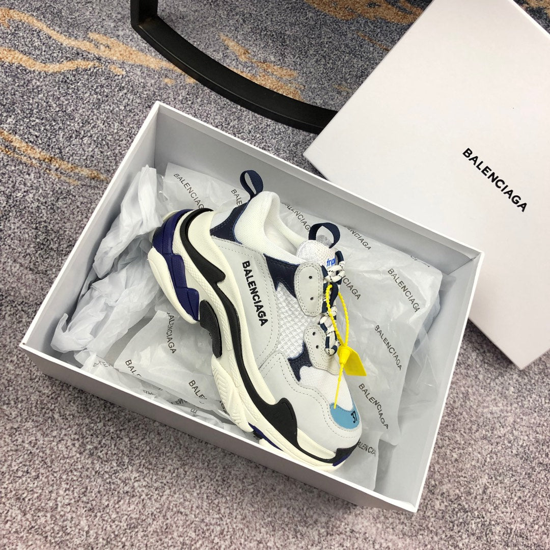 BL - High Quality Bla Sneaker 073
