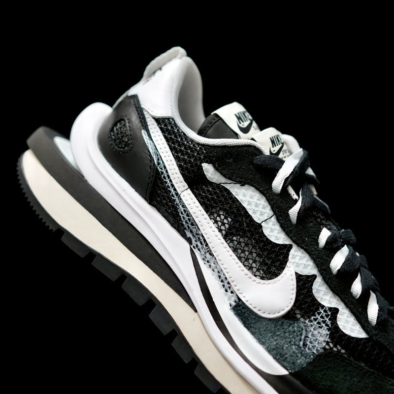 BL - VaporWaffle Black & White