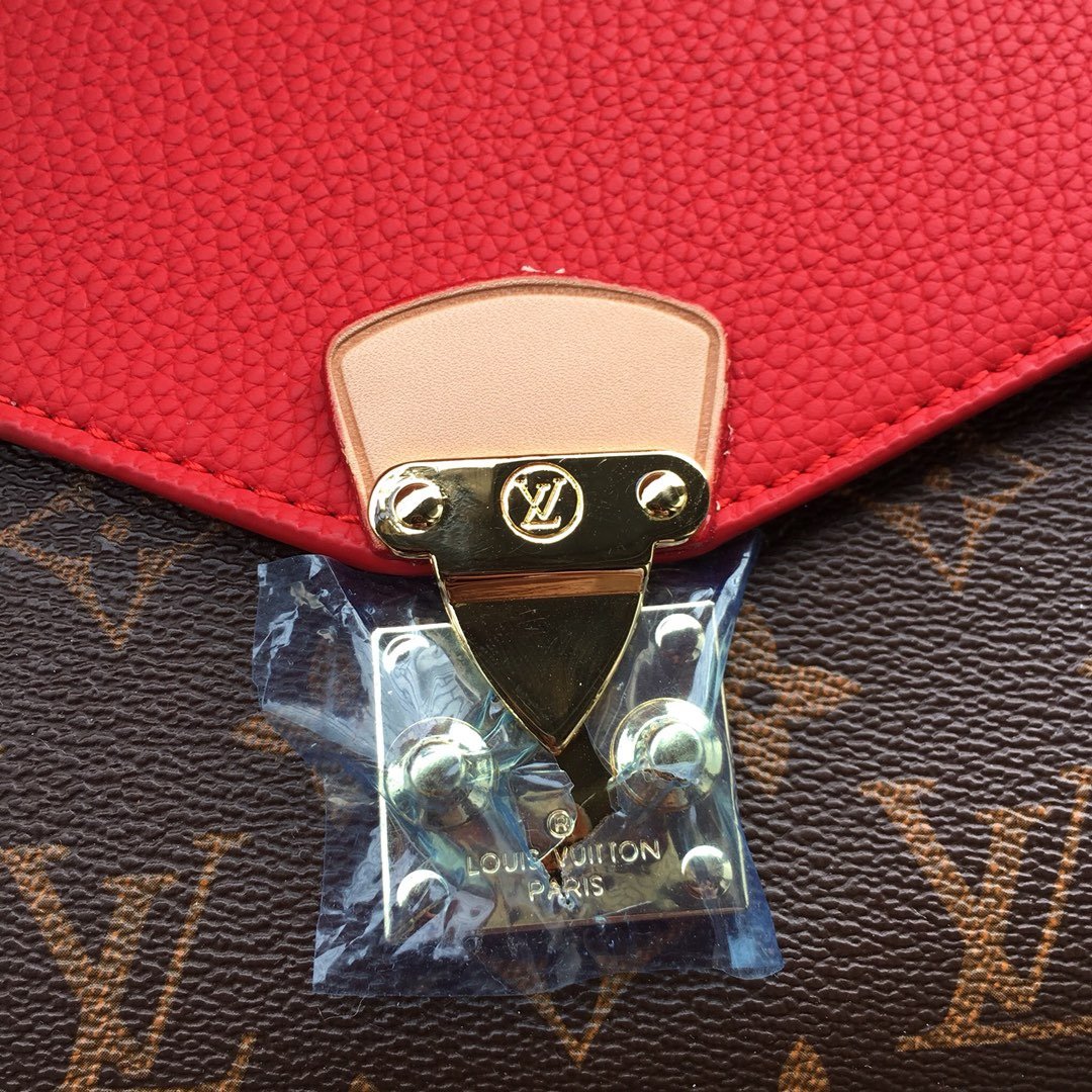 BL - High Quality Bags LUV 210