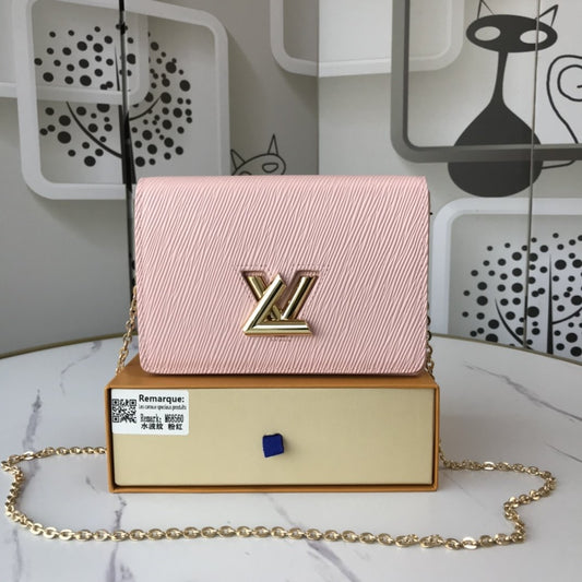 BL - High Quality Wallet LUV 067