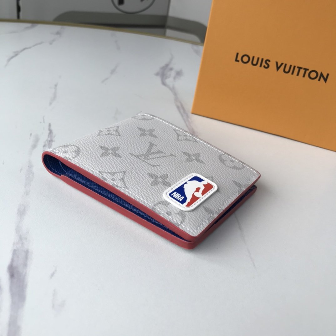 BL - High Quality Wallet LUV 033